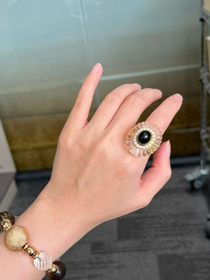 Infinite Duality Ring