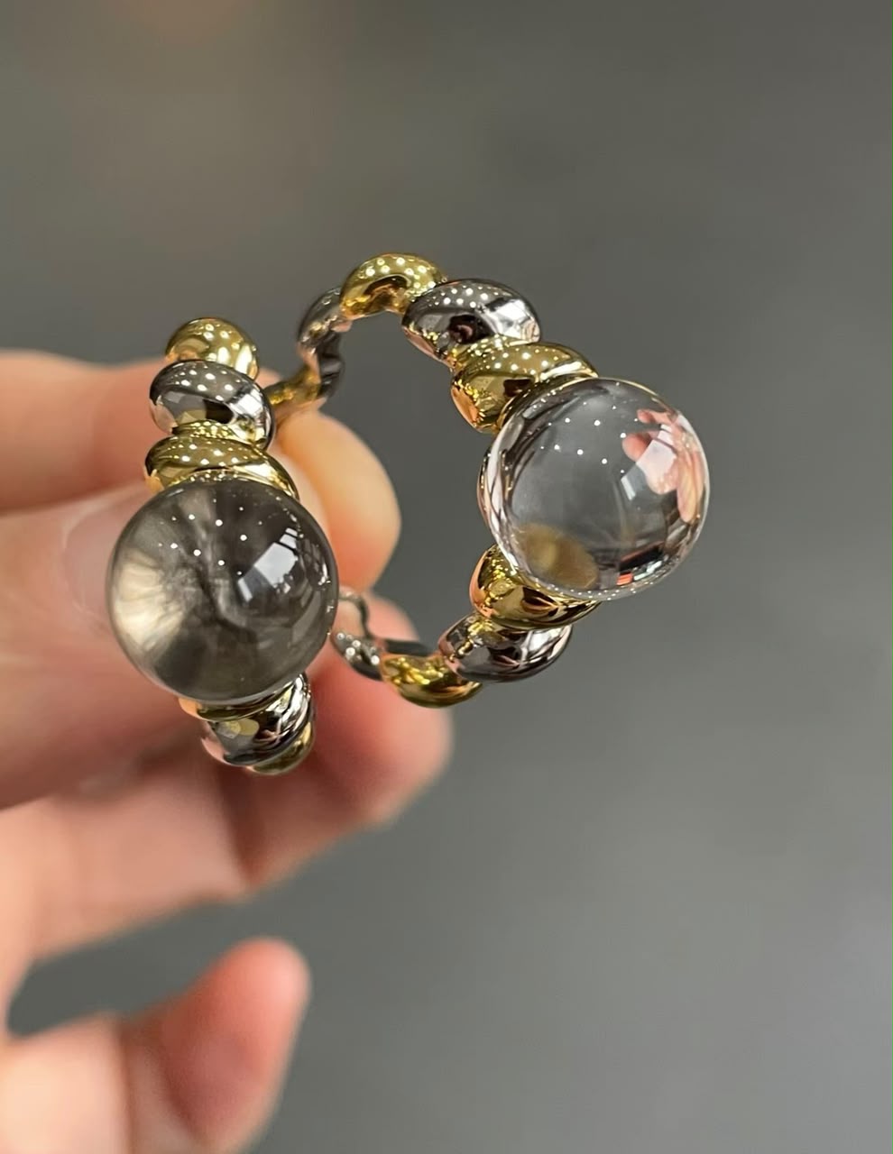Lumière Twist Earrings