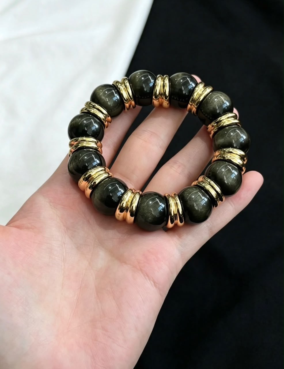 Noir Élégance Bracelet
