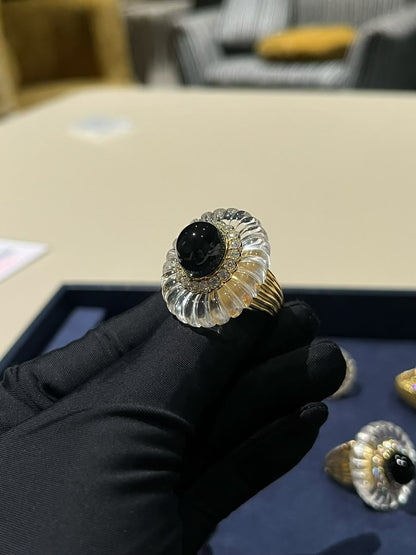Infinite Duality Ring